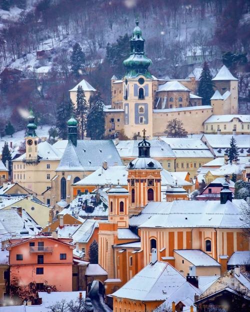 Source: http://alisaineurope.tumblr.com