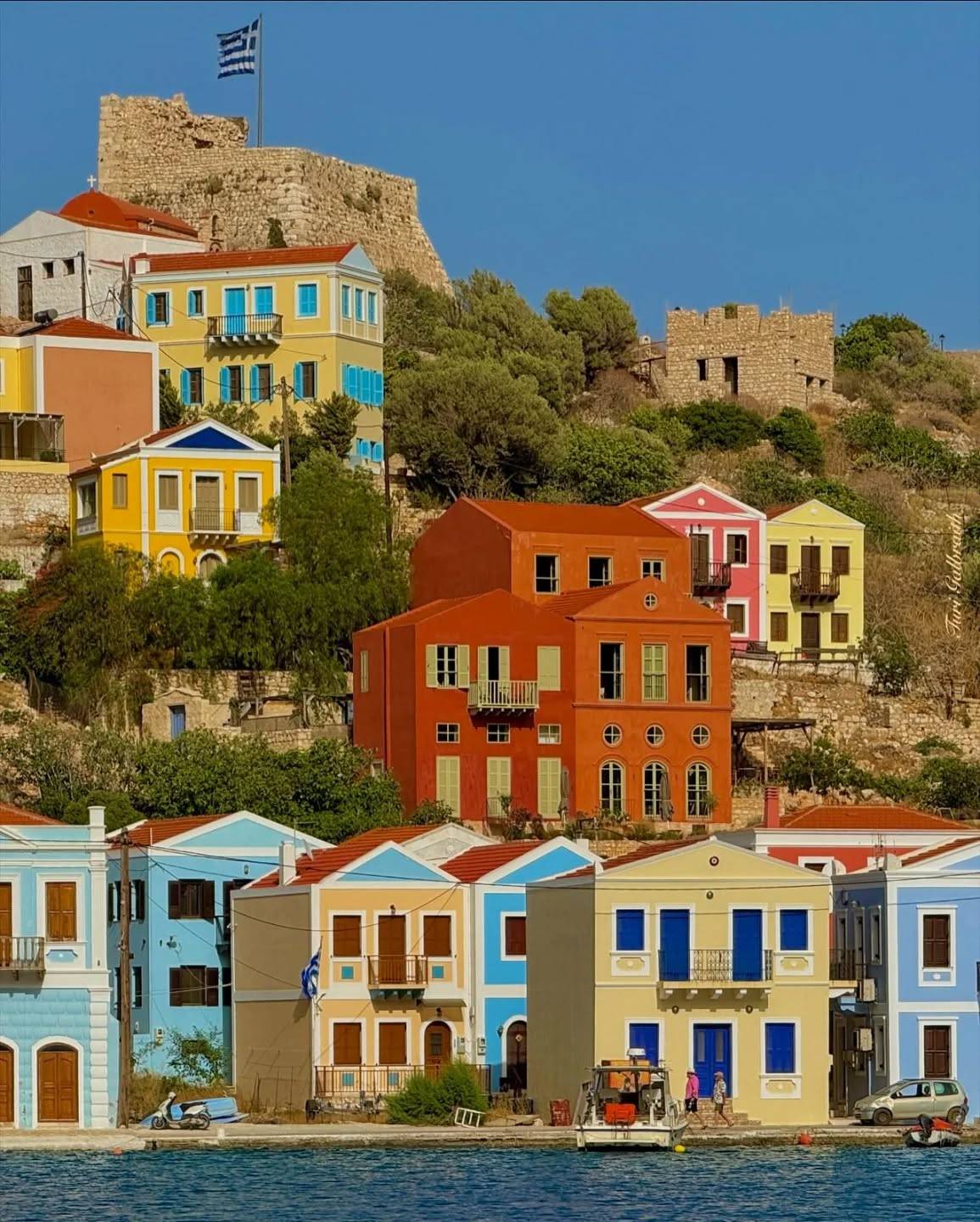 Source: http://gemsofgreece.tumblr.com