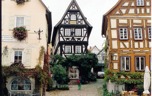 Source: http://allthingseurope.tumblr.com