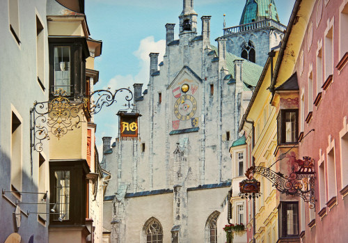 Source: http://allthingseurope.tumblr.com