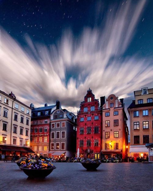 Source: http://alisaineurope.tumblr.com