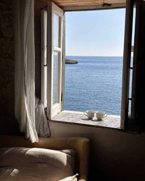 Source: http://solar-bar.tumblr.com