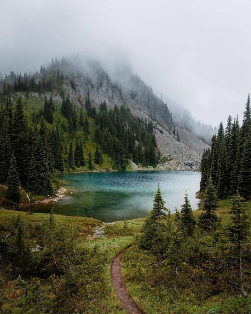 Source: http://losttindxmoon.tumblr.com