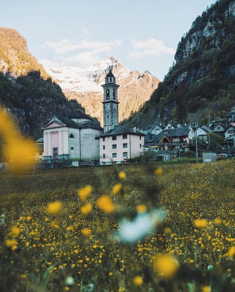 Source: http://alisaineurope.tumblr.com