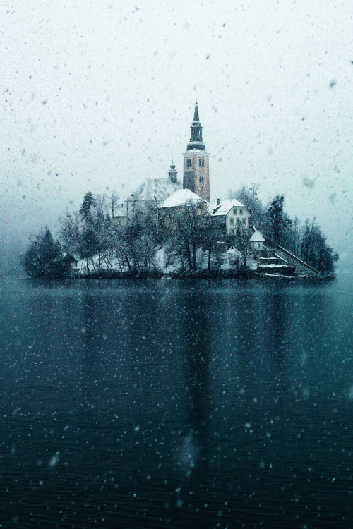 Source: http://lsleofskye.tumblr.com