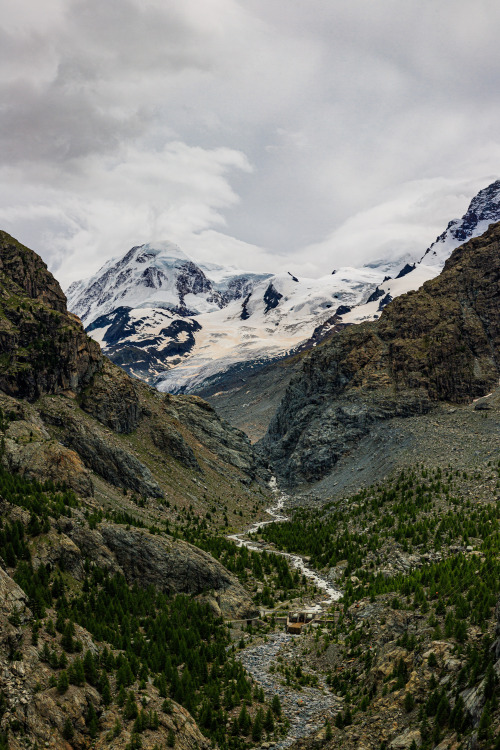 Source: http://losttindxmoon.tumblr.com