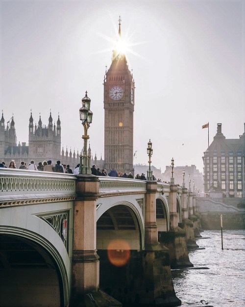 Source: http://alisaineurope.tumblr.com