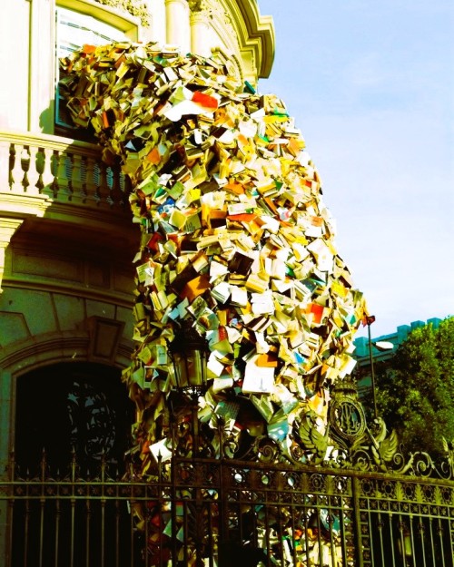 Source: http://famousinuniverse.tumblr.com